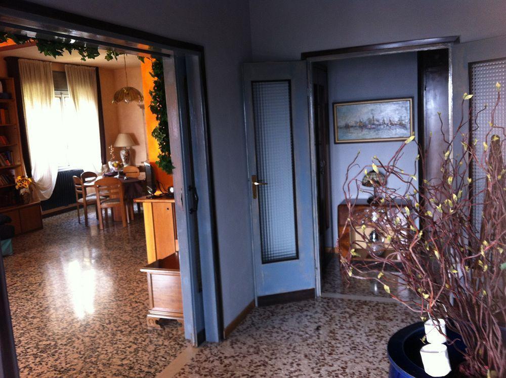 סאלו Guest House Villa De Ros מראה חיצוני תמונה