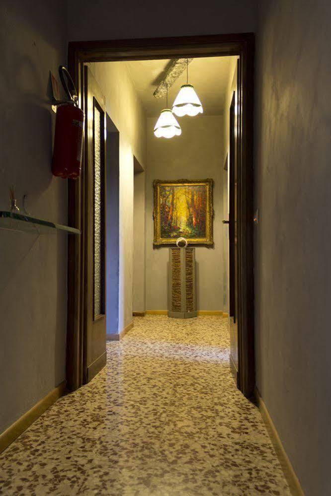 סאלו Guest House Villa De Ros מראה חיצוני תמונה