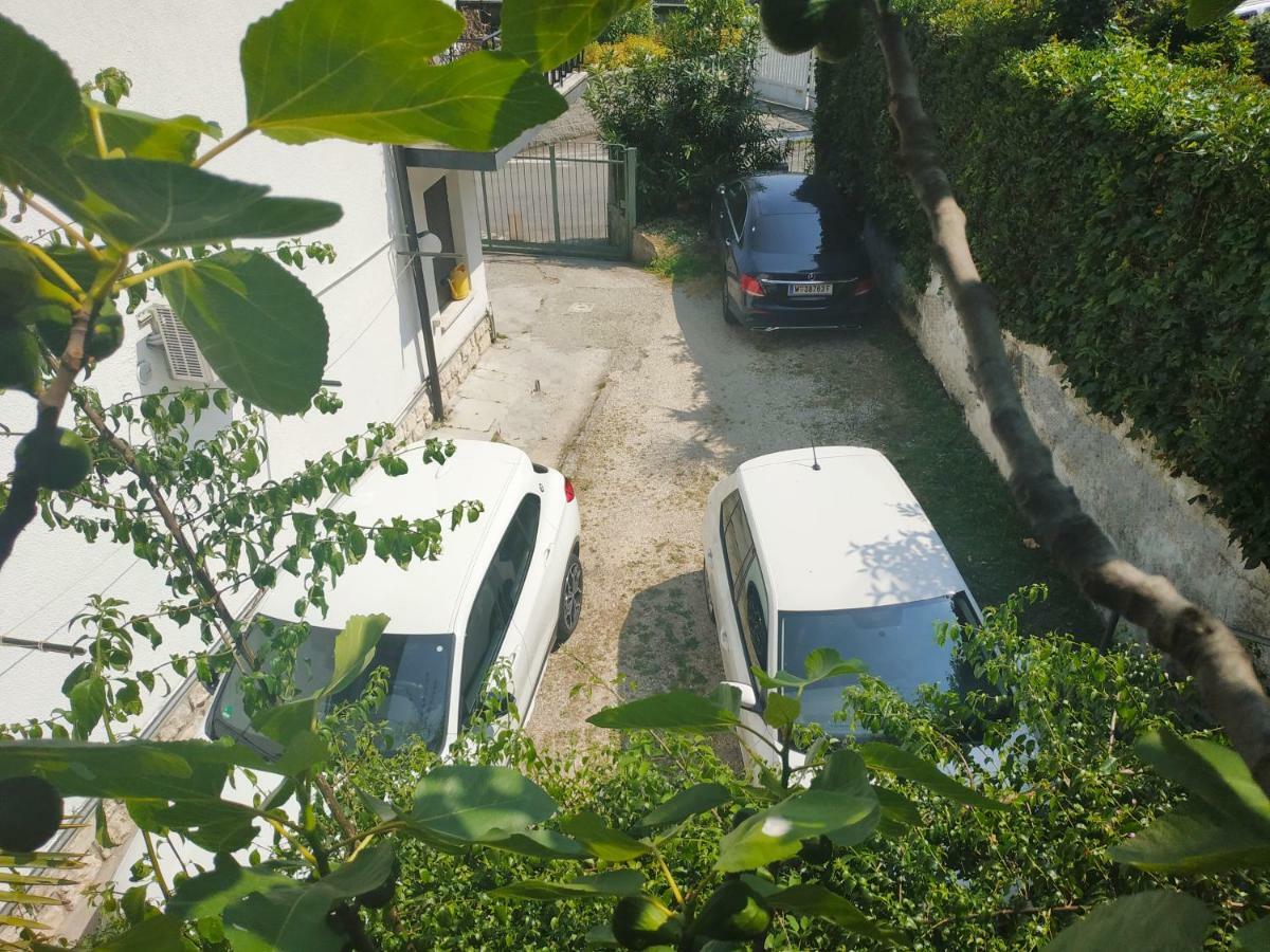 סאלו Guest House Villa De Ros מראה חיצוני תמונה